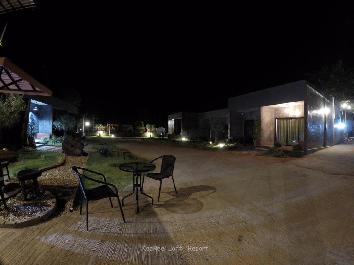 Keeree Loft Resort Thong Pha Phum Bagian luar foto