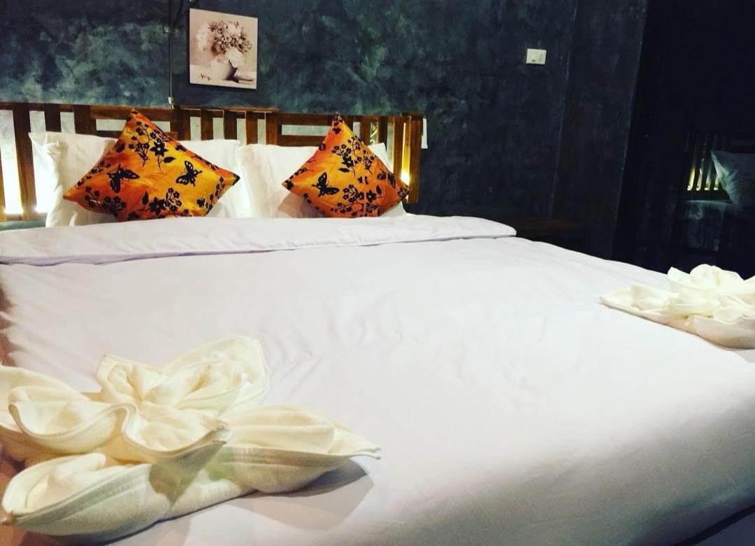 Keeree Loft Resort Thong Pha Phum Bagian luar foto