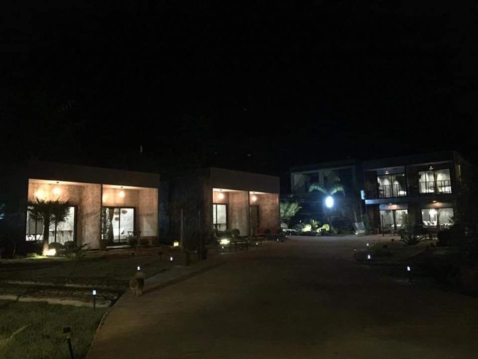 Keeree Loft Resort Thong Pha Phum Bagian luar foto
